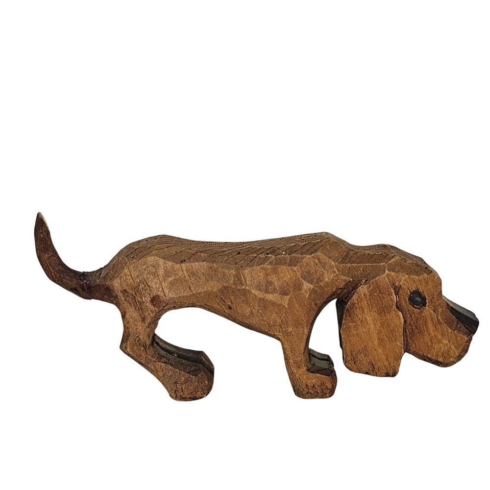 Hand-Carved Wooden Dog Figurine Bloodhound Long Ears Raised Tail *REPAIRED*